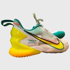 Nike Men's Force Zoom Trout LTD Turf Baseball 'White Aurora Green/Volt” (Men8)